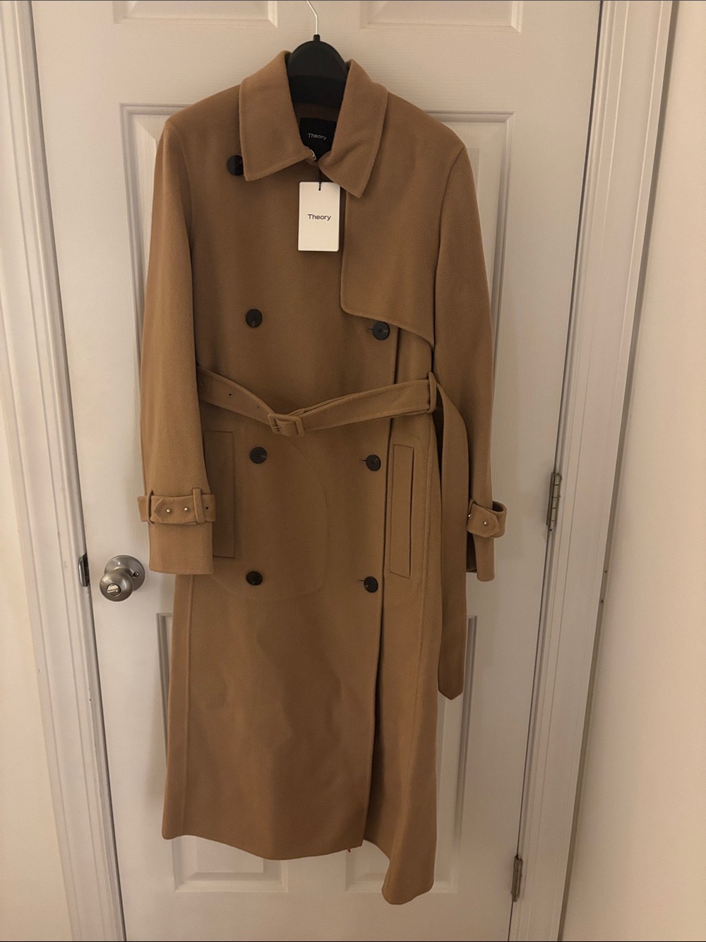 Theory Relax  Double-Breasted Tan Trench Coat nwt